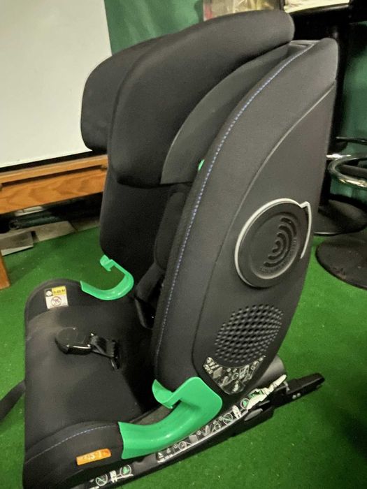 Chicco My Seat i-Size