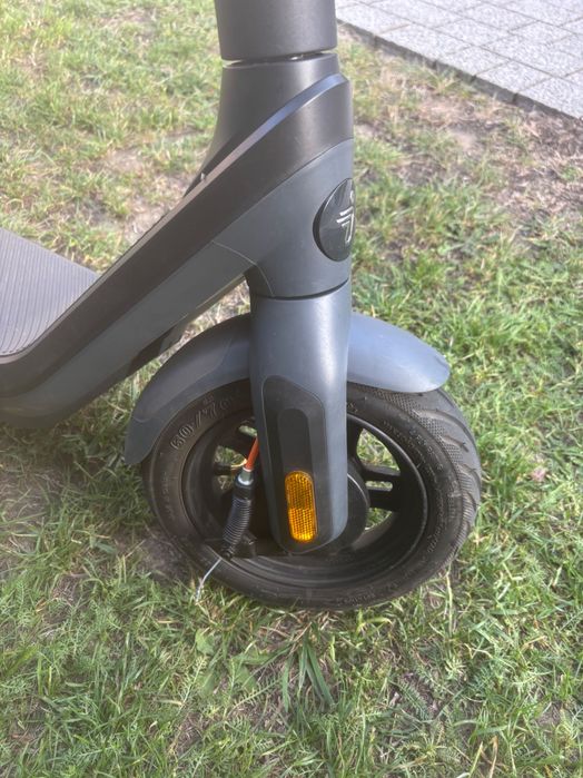 Hulajnoga Ninebot E2 Pro