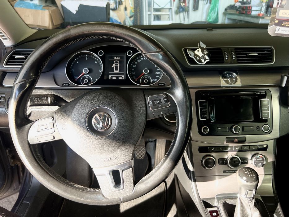 Passat b7 2.0 TDI 140km kombi