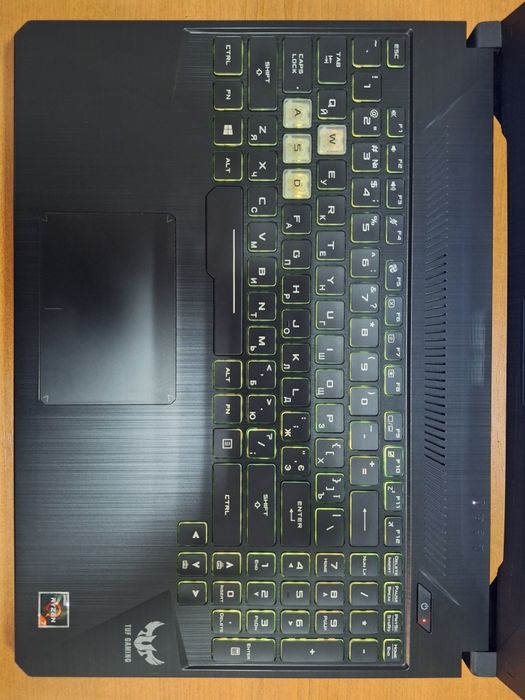 ASUS TUF Gaming FX505DU Ryzen 7 3750H GTX 1660 Ti 6Gb DDR4 16Gb SSD + HDD