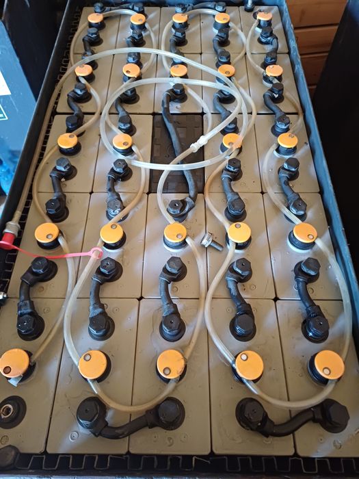 Bateria trakcyjna 48V 24V 500ah 625ah 750ah 775Ah Linde  E16 e14 Still