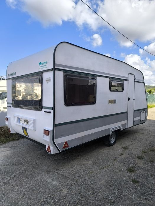 Caravana Pluma 450