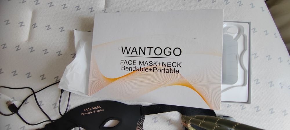 Máscara  LED de rejuvenescimento facial