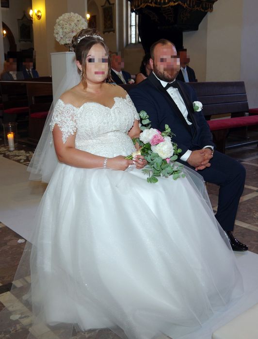 Suknia ślubna Plus Size