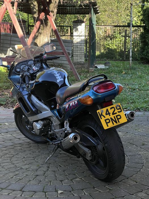 Kawasaki zzr 600