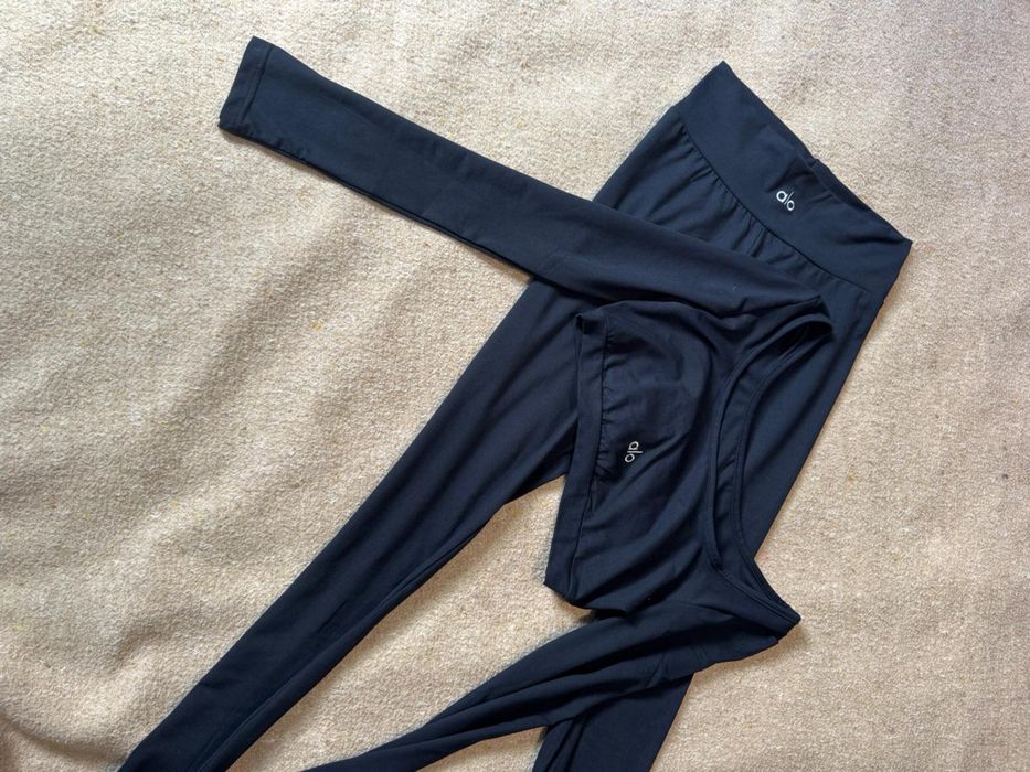 Conjunto de treino preto Alo