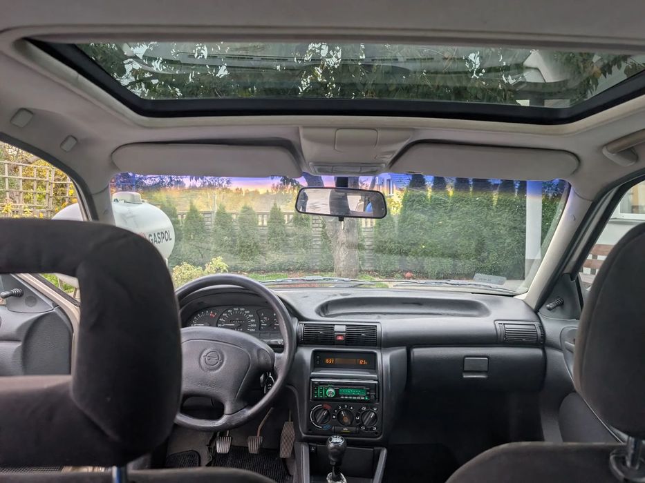 Opel Astra niski przebieg 150.000 km, stan bardzo dobry