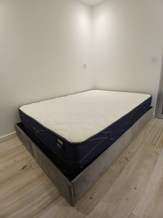 Mobilias usadas (7meses) em bom estado.