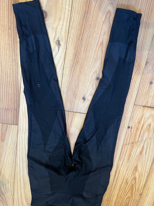 ASICS CORE - Leggings S