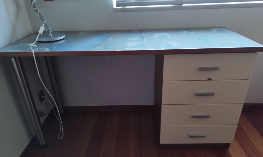 Móveis quarto criança/ adolescente