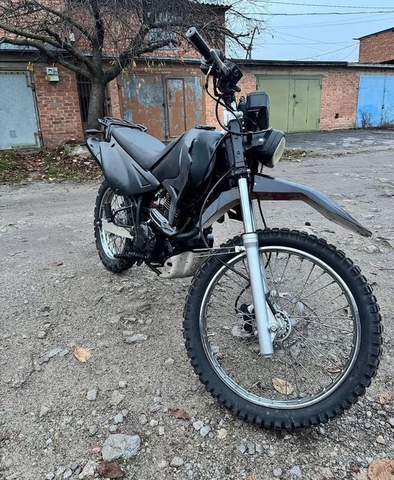 Motador 200.