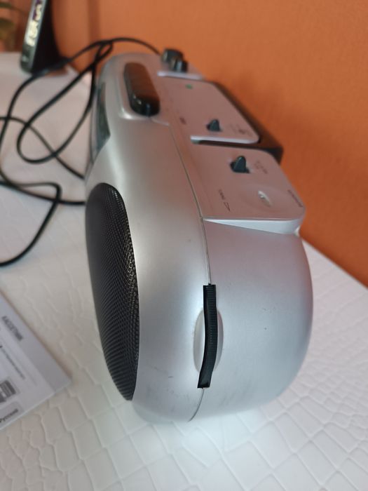 Магнитола магнитофон  радиоприемник Philips AQ 5150