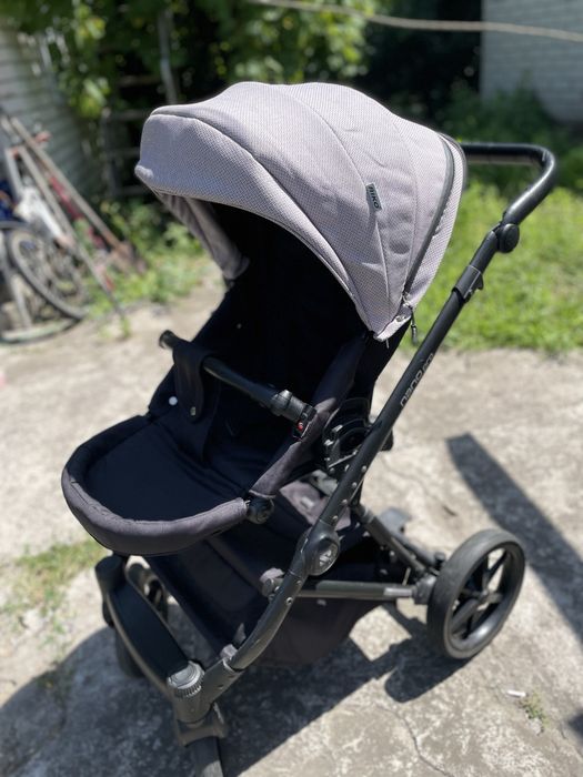 Продам коляску 2 в 1 Riko nano pro