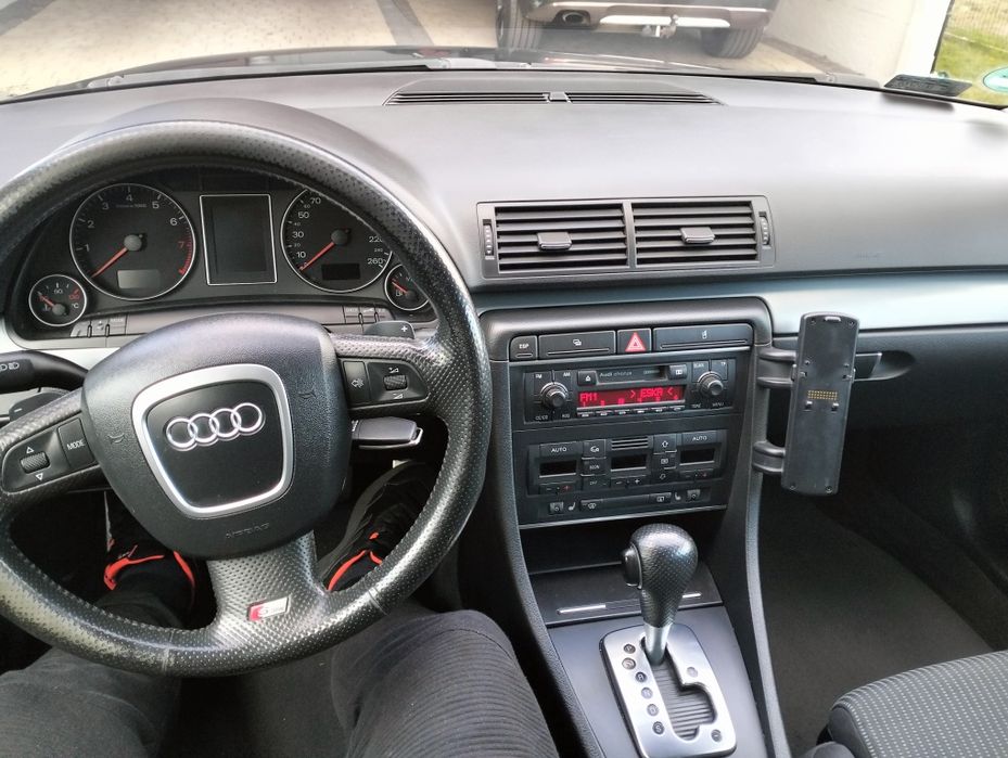 Audi A4 B7 Avant S4