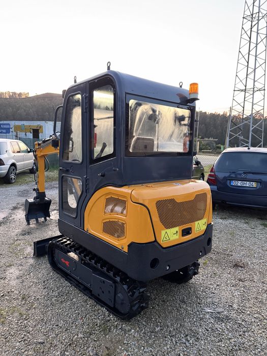 Giratoria Infront 2Ton 2023 Motor Yanmar