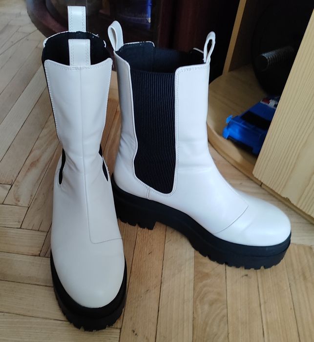 Жіночі ботинки Divided, 41 розмір