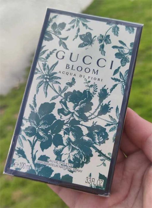 GUCCI BLOOM Floral Enchantment  Enchanting Floral Perfume