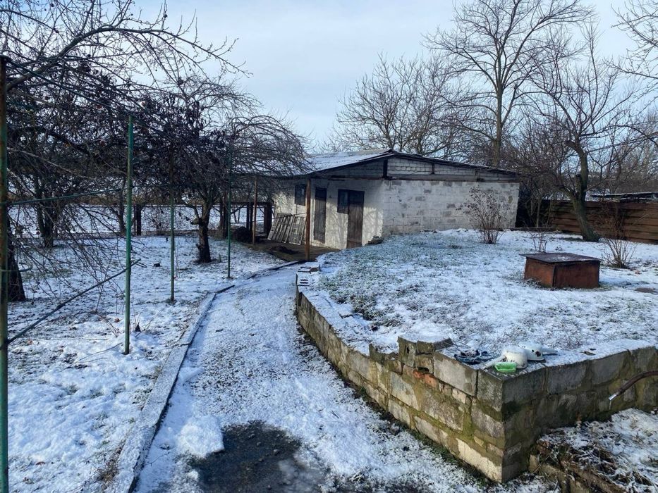 Продам затишний будинок біля річки, ділянка 40 соток