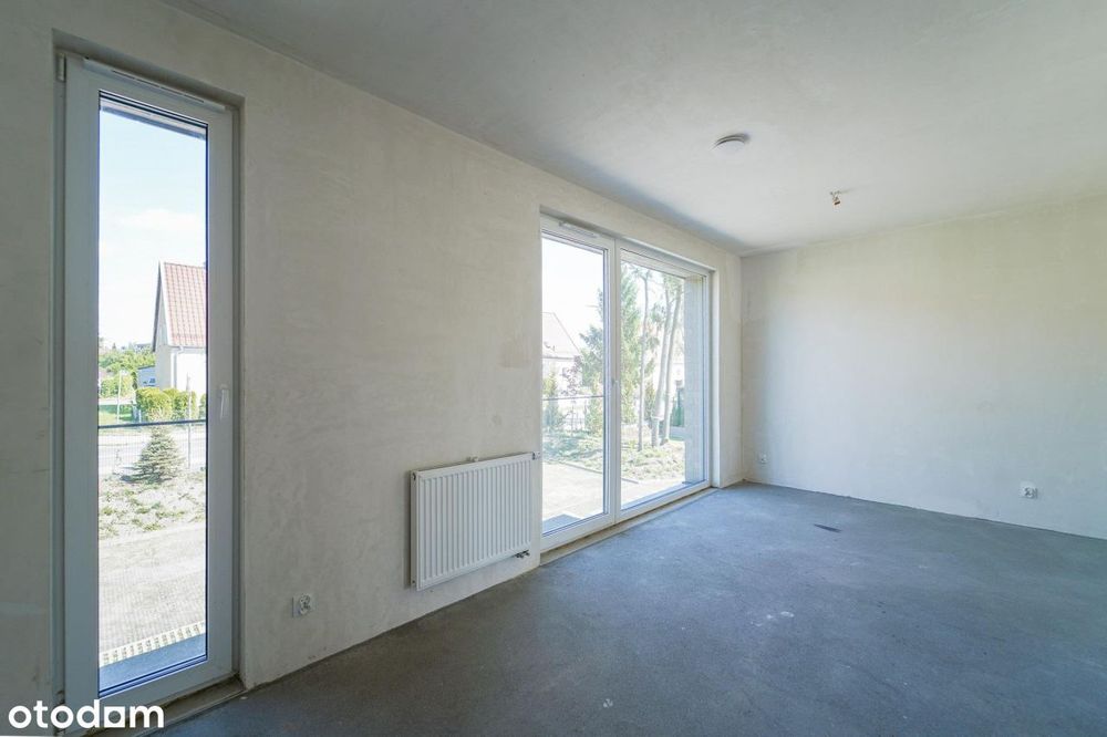 Dwupoziomowy,4-pokojowy apartament z antresolą