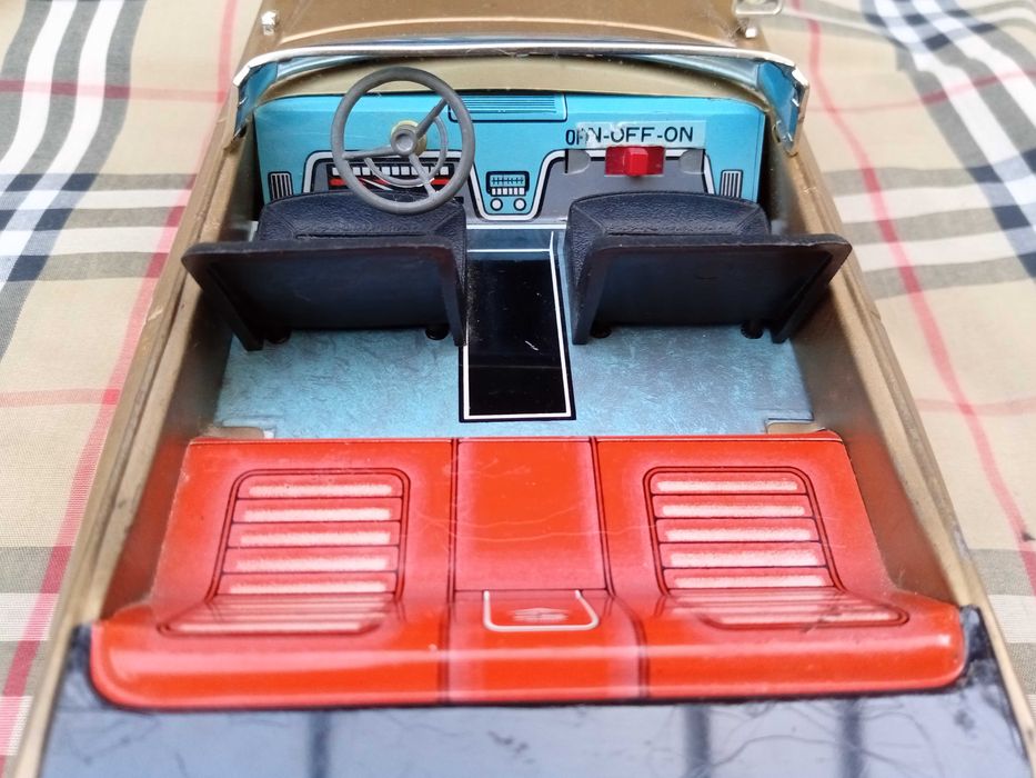 Cadillac Eldorado convertible 1967 - Bandai