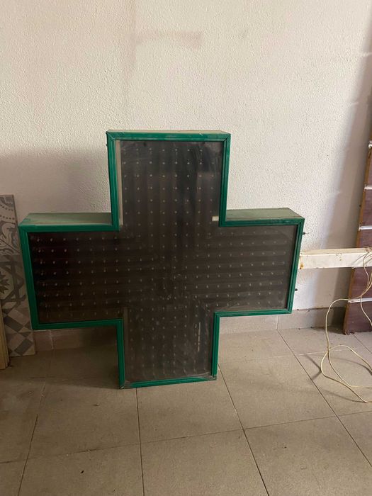 Cruz de Farmácia Led