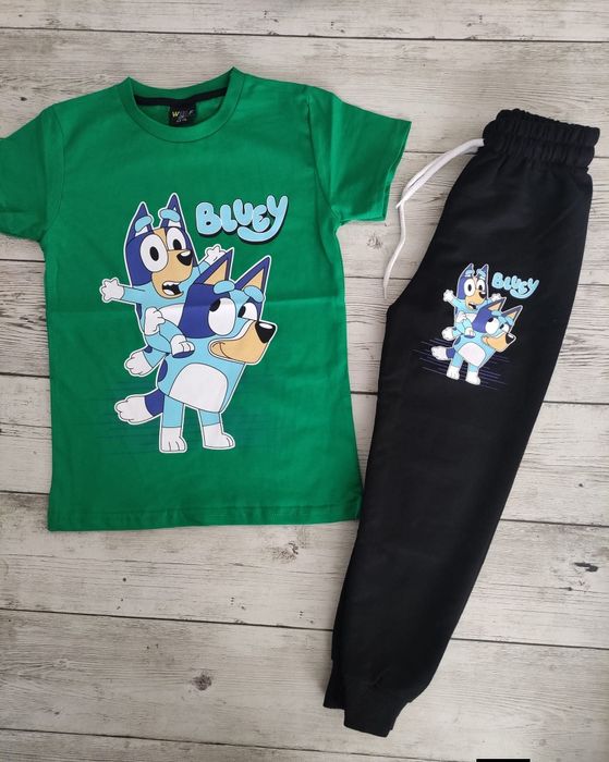 Komplet z motywem Bluey 7-8 l. (122/128)
