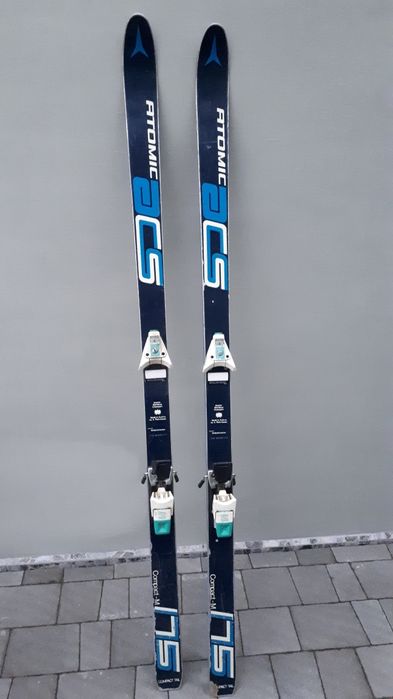 Горные лыжи ATOMIS