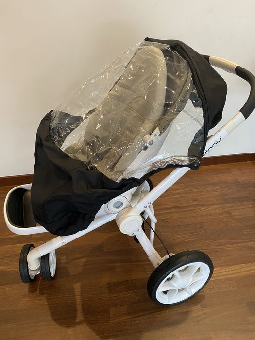 Quiny- carrinho de bebe de 3 rodas