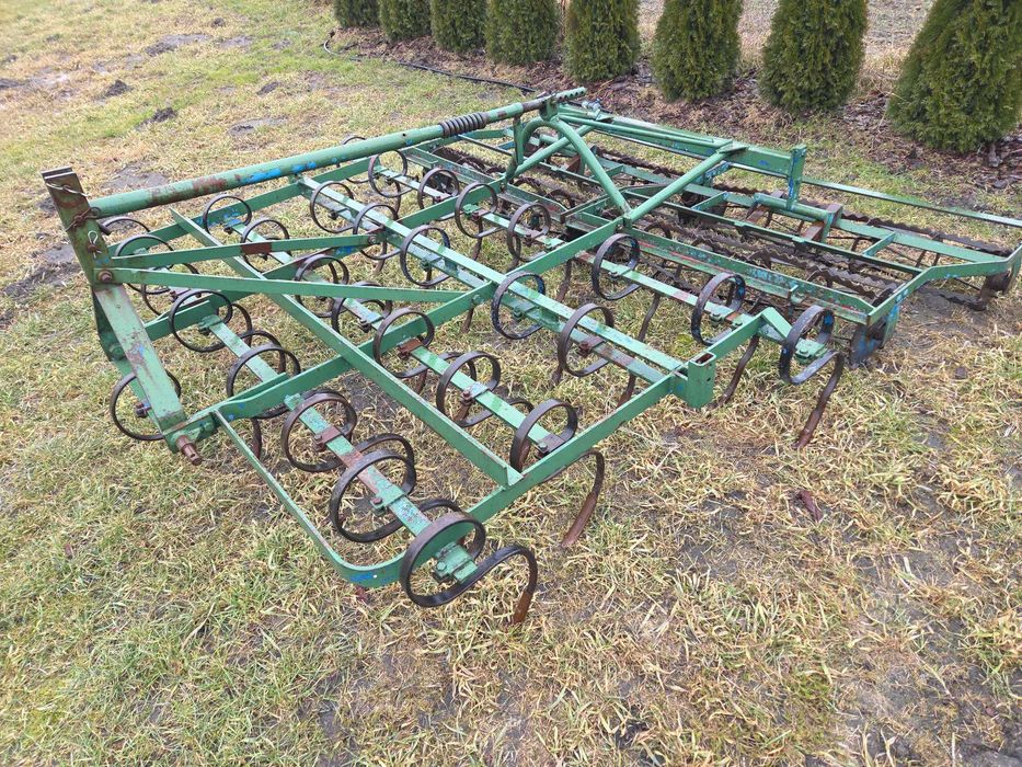 Agregat uprawowy  2,8 m, kultywator