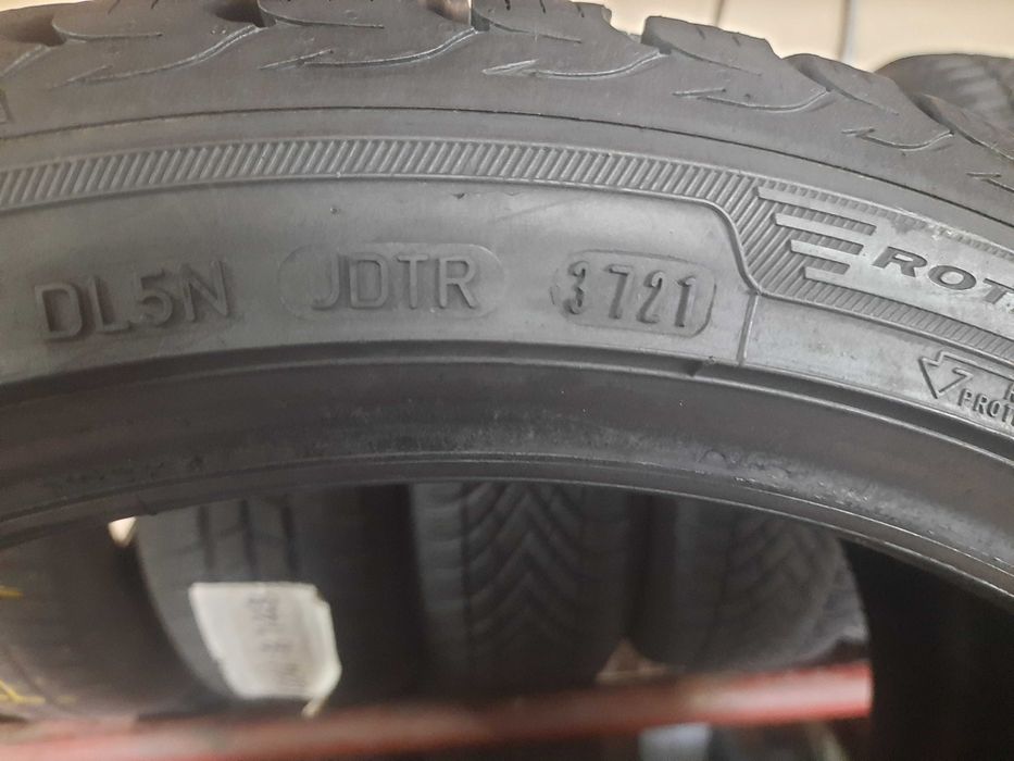 Opony Zimowe 225/40r18 Dębica Frigo HP2  Super Stan!