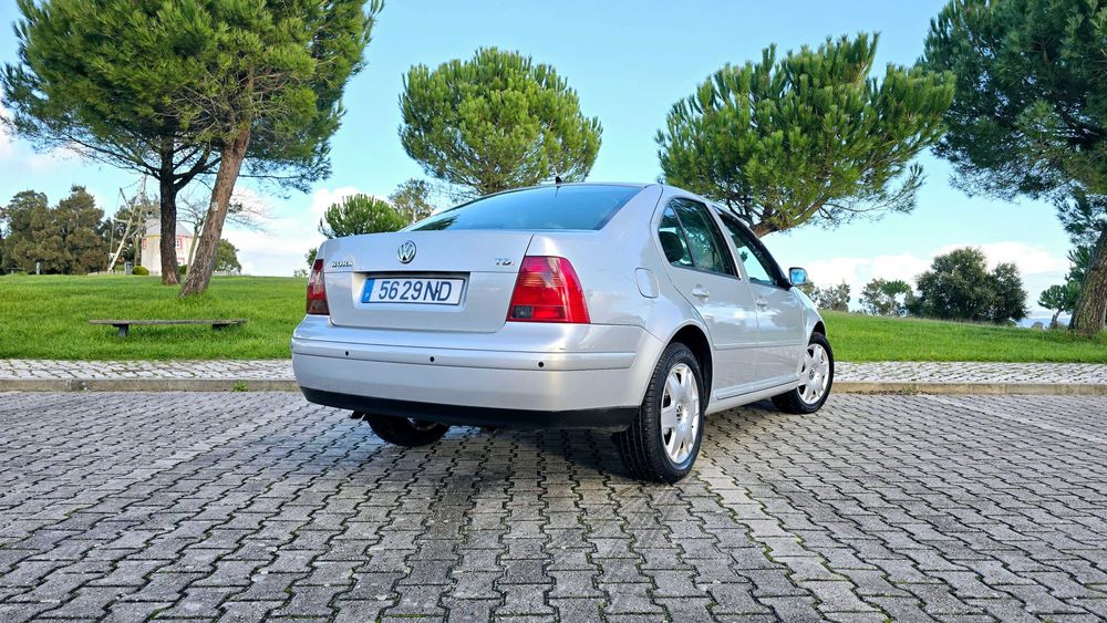 Volkswagen Bora 1.9 tdi 110cv muito estimado