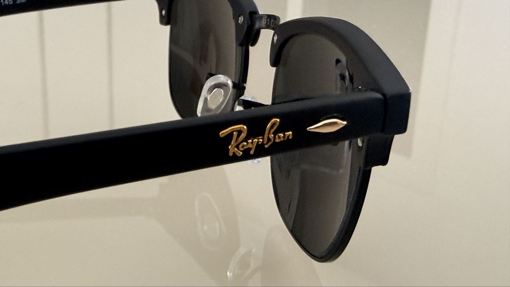 Oculos Rayban Clubmaster rb3016