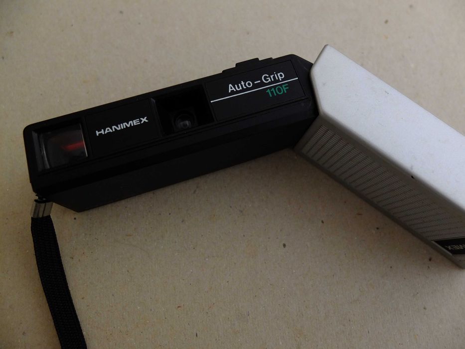 Máquina Fotográfica Hanimex Auto-Grip 110F
