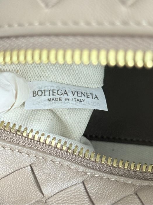 Piekna Torebka Bottega Veneta Loop