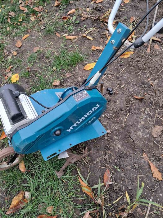 Культиватор електричний Hyundai T 2000E. Мотоблок