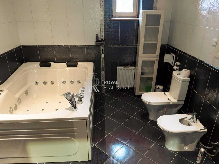 Оренда Будинок Конча-Заспа 520 м² 9 кімнат 21 сотка Вихід до Дніпра Сонячні панелі Басейн Лазня Причал Гараж