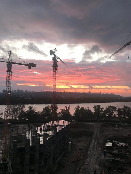 Апартаменты с видом на Днепр в ЖК Заречный , 3 спальни+кухня-студия