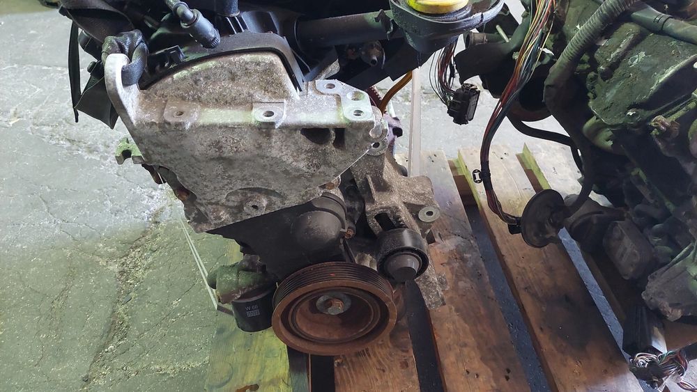 Motor completo RENAULT Twingo II (CN0_)