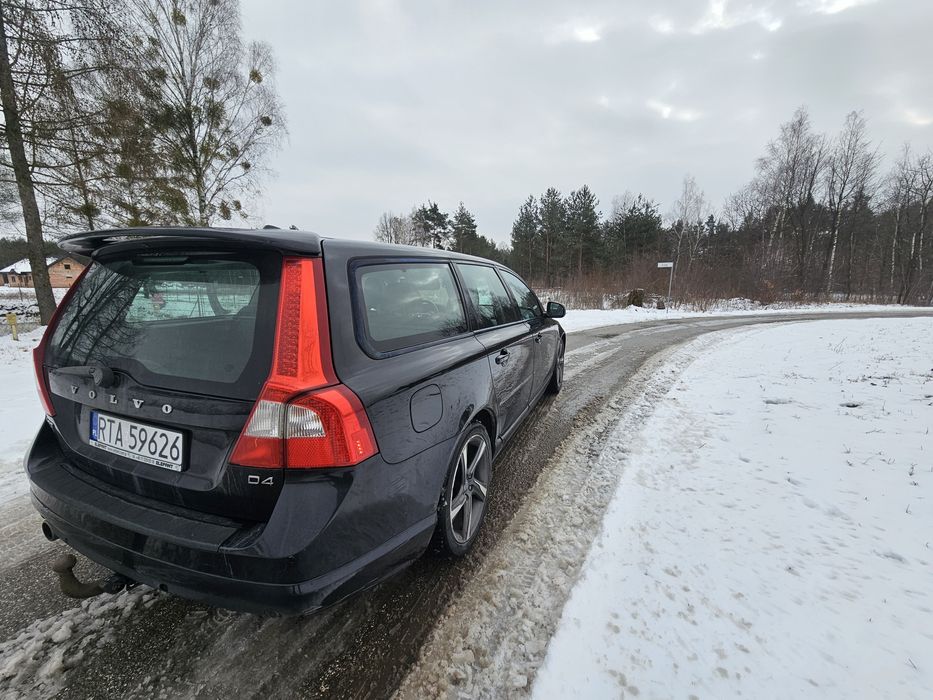 Volvo v70 R-DESIGN 2013r 2.0 diesel D4 skrzynia manualna hak