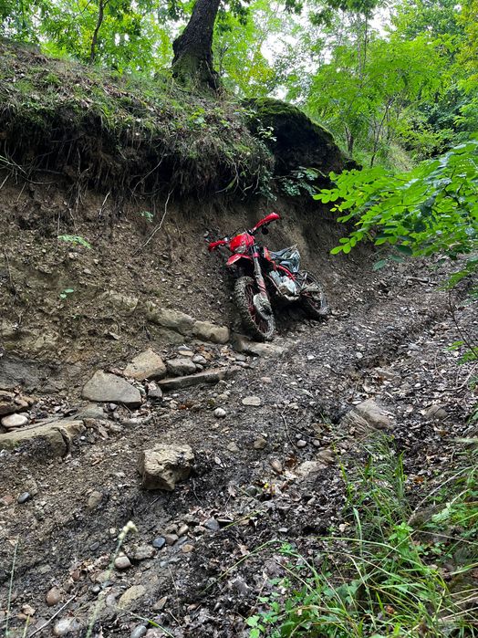 Продам Kovi advanc 250