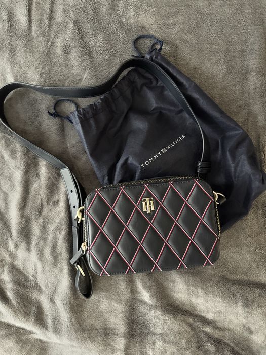 Сумочка Tommy Hilfiger