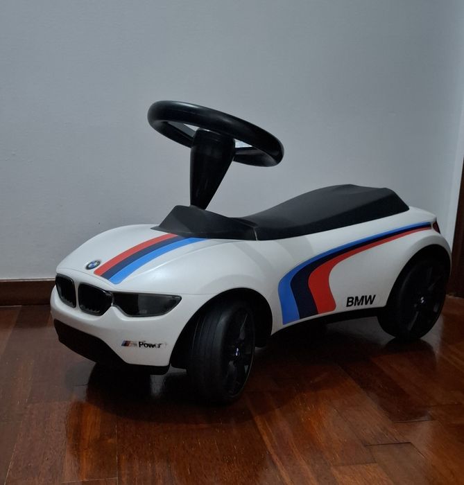Carro Infantil sem pedais (BMW BABY RACER III M SPORT)