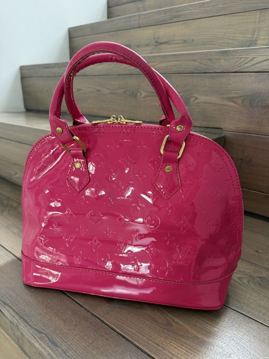 Лакова сумка в стилі Louis Vuitton • яскраво-рожева handbag • glossy bag