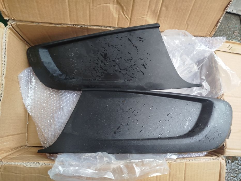 Заглушки в бампер кадди туаран 2011-2015гв