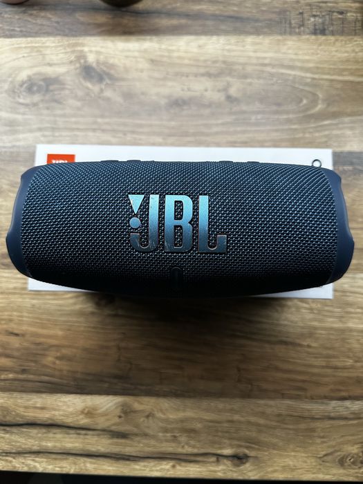 Колонка jbl charge 5