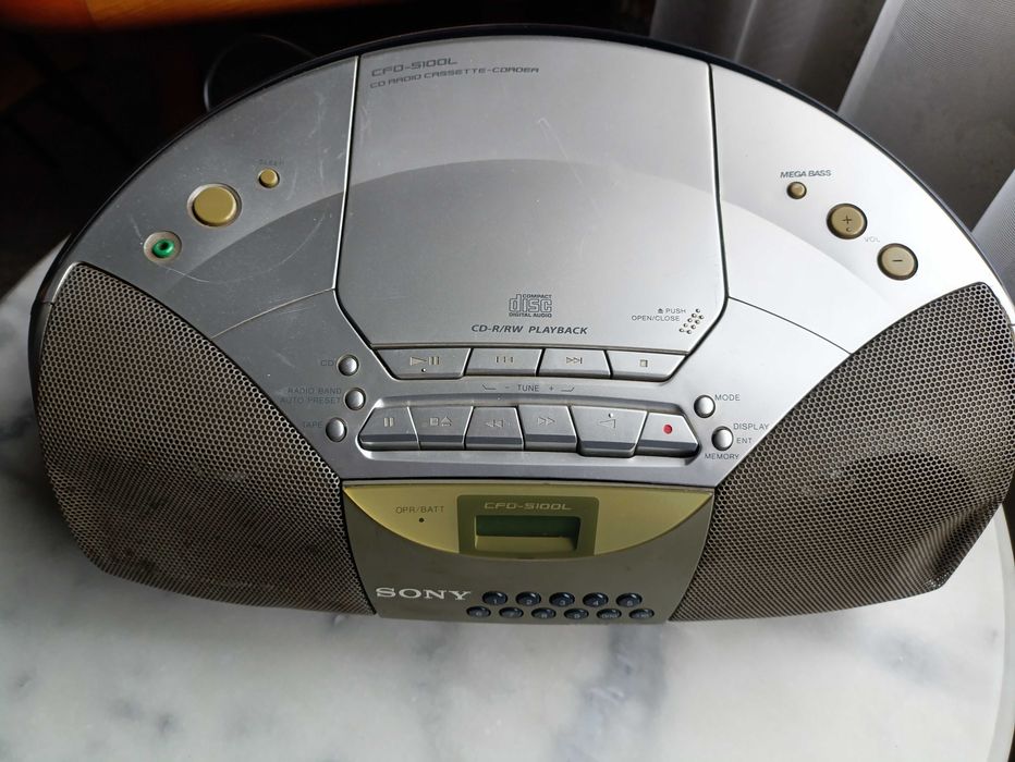 Магнитола Sony CFD-S100L CD/Radio/Cassette Boombox