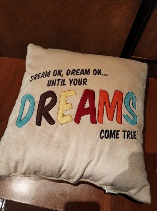 Poduszka Dreams - 40 x 40 cm