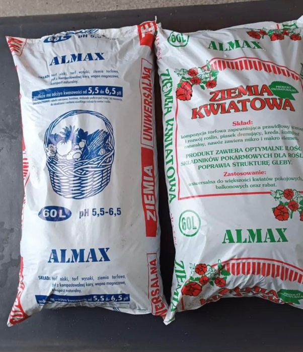 Kora sosnowa, ziemia ogrodowa, podłoże pod iglaki, torf