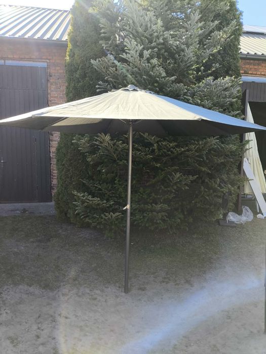 Parasol ogrodowy Tarrington House