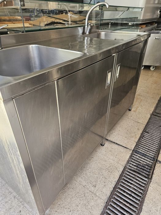 Bancada de lavagem 2 cubas